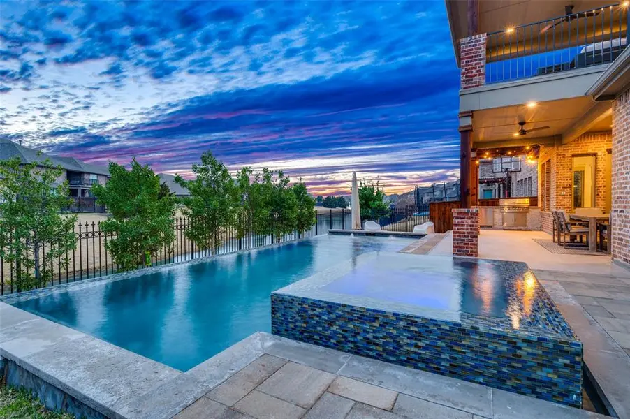 8245 Bonny Bank, The Colony, TX 75056