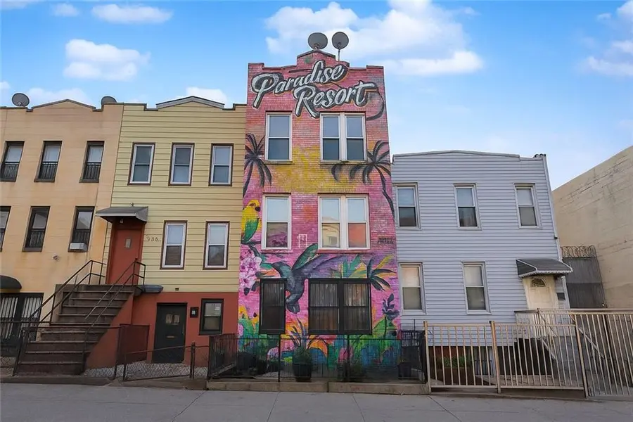 326 39th ST, Brooklyn, NY 11232