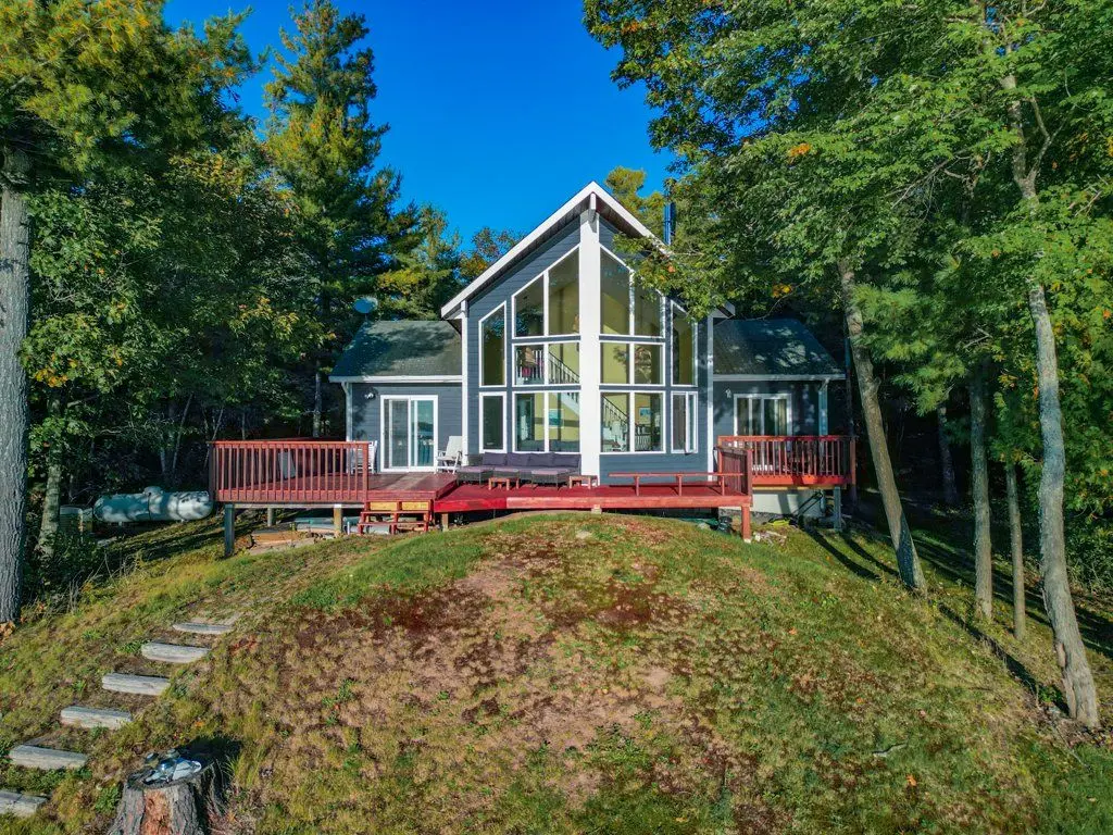 37 Richards Lake RD, Carling, ON P0G 1G0