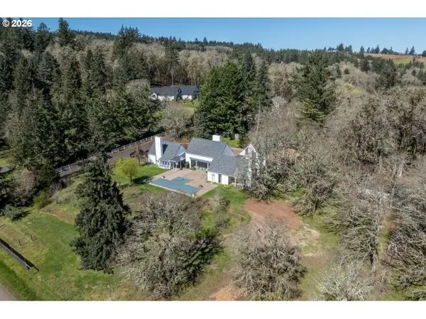 3251 SW REDMOND HILL RD, Mc Minnville, OR 97128