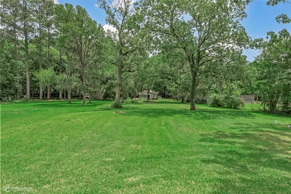 411 Camp Bistno Road, Doyline, LA 71023