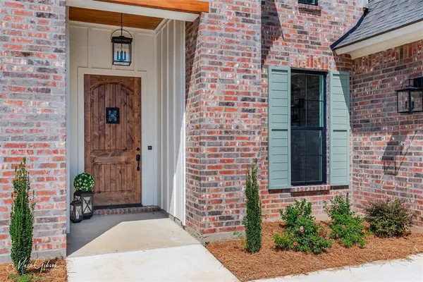 807 Walstonburg, Benton, LA 71006