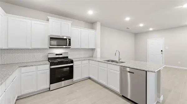 3716 Paradise Way, Sherman, TX 75090