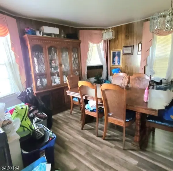 302 19Th Ave, Paterson City, NJ 07504