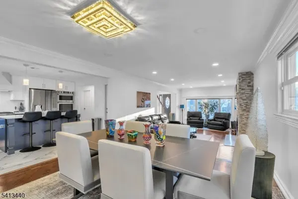 33 Highland Ave, Maplewood Twp., NJ 07040