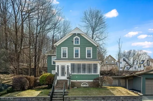 38 E Dickerson St, Dover Town, NJ 07801