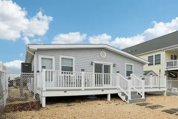 21 Lake Michigan Dr, Little Egg Harbor Twp., NJ 08087