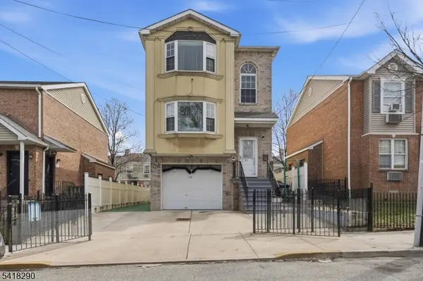 105 Peabody Pl, Newark City, NJ 07104