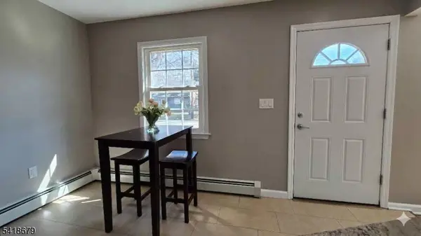 2-72 Saddle River Rd, Fair Lawn Boro, NJ 07410