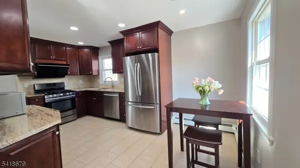 2-72 Saddle River Rd, Fair Lawn Boro, NJ 07410