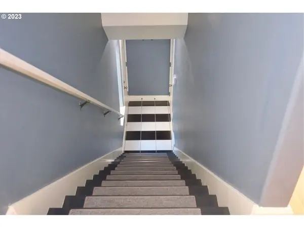 6720 N Pittsburg AVE, Portland, OR 97203