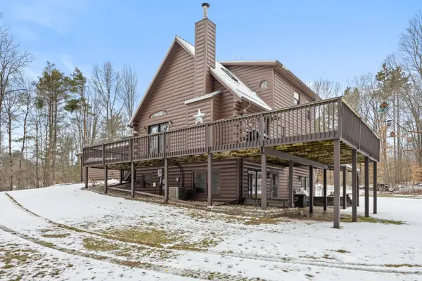 17160 8 Mile RD, Austin Twp, MI 49346