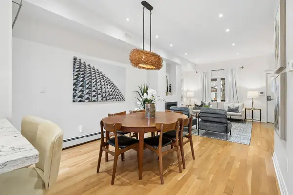 43 Chester AVE, Toronto E03, ON M4K 2Z8