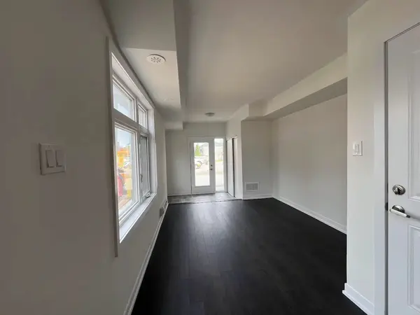 1865 Pickering Pkwy S #101, Pickering, ON L1V 0H2