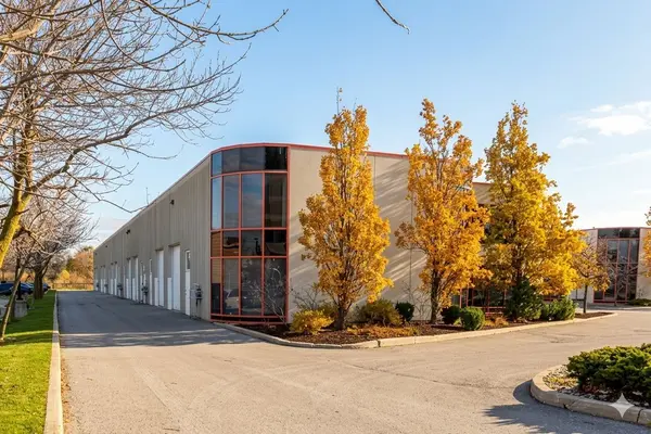 53 Woodstream BLVD #1, Vaughan, ON L4L 7X6