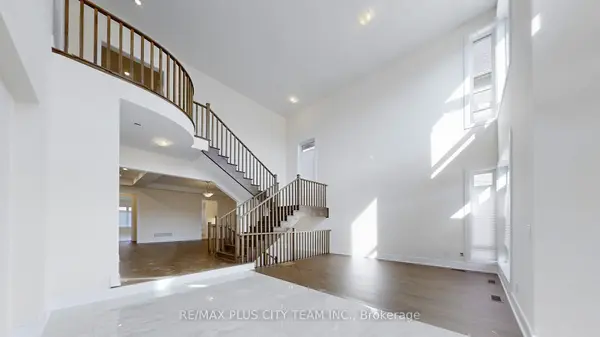 8 Saxby Farm AVE, King, ON L7B 1K5