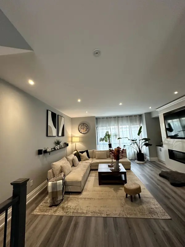 369 ESSA RD #45, Barrie, ON L4N 9C8