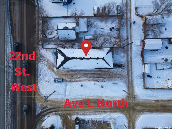 1202 22nd STREET W, Saskatoon, SK S7M 0S7