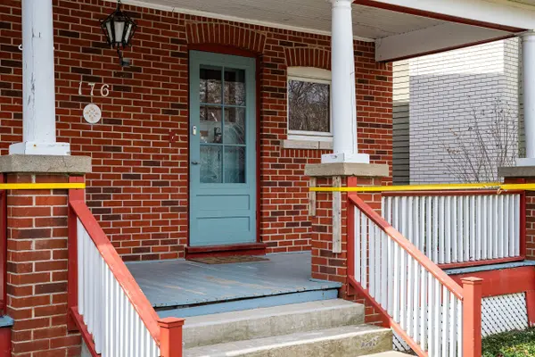 176 Douglas AVE, Oakville, ON L6J 3S1