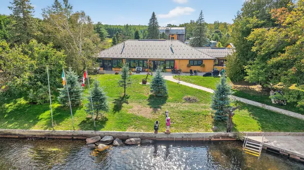 1082 Beaumont Farm RD, Bracebridge, ON P1L 1X2