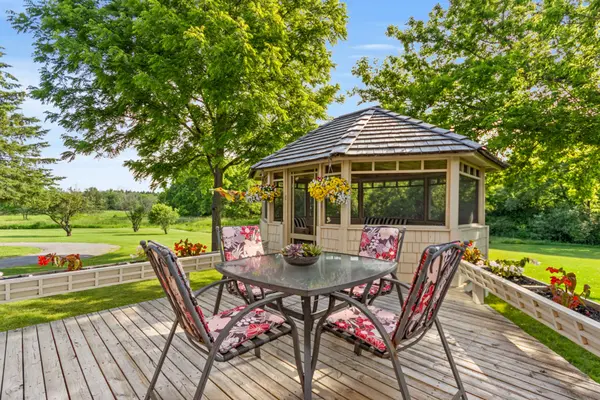 4291 OLD HWY 2 N/A, Belleville, ON K8N 4Z4