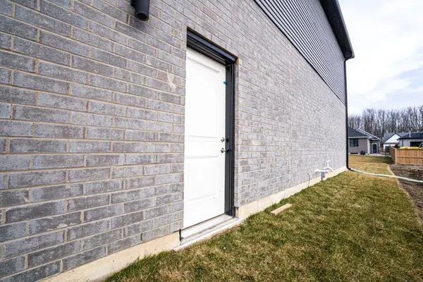 188 Foxborough PL, Thames Centre, ON N0M 2P0