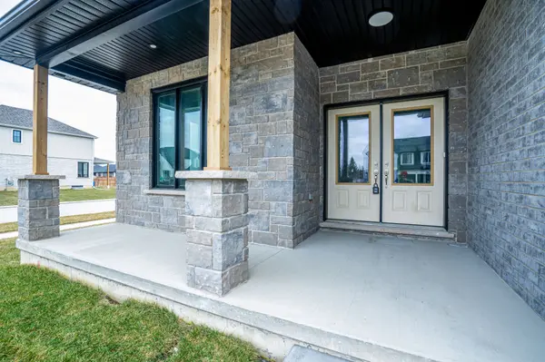 188 Foxborough PL, Thames Centre, ON N0M 2P0