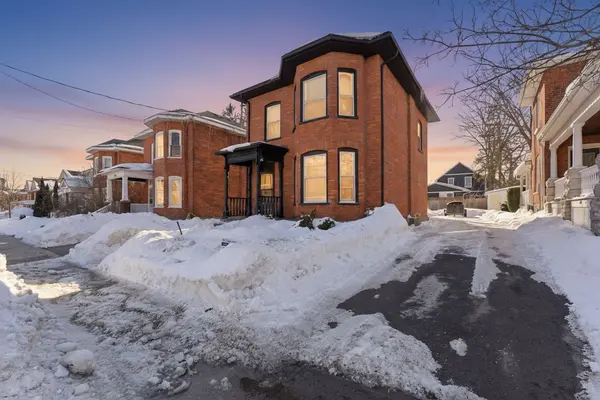 300 Charles ST, Belleville, ON K8N 3M8