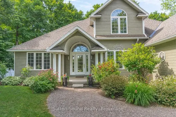 124 Golden Pond DR, South Bruce Peninsula, ON N0H 2T0