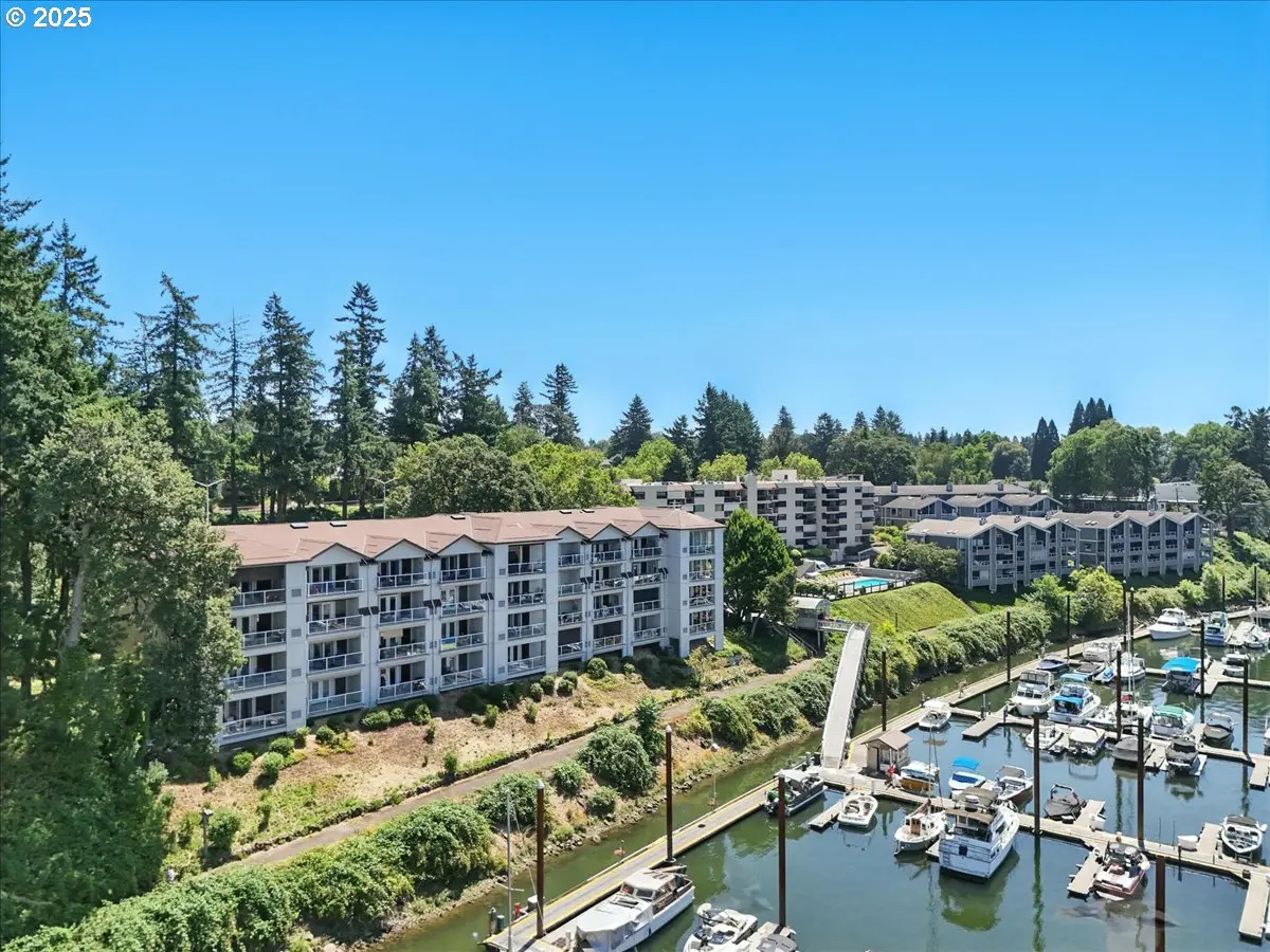 525 SE MARION ST #21, Portland, OR 97202