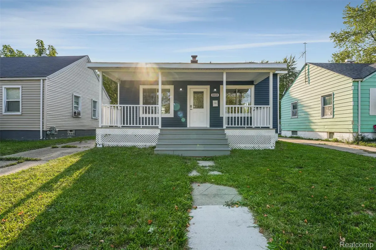 20059 Bradford ST, Detroit, MI 48205