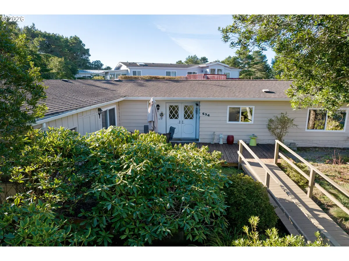 1601 RHODODENDRON DR #534, Florence, OR 97439