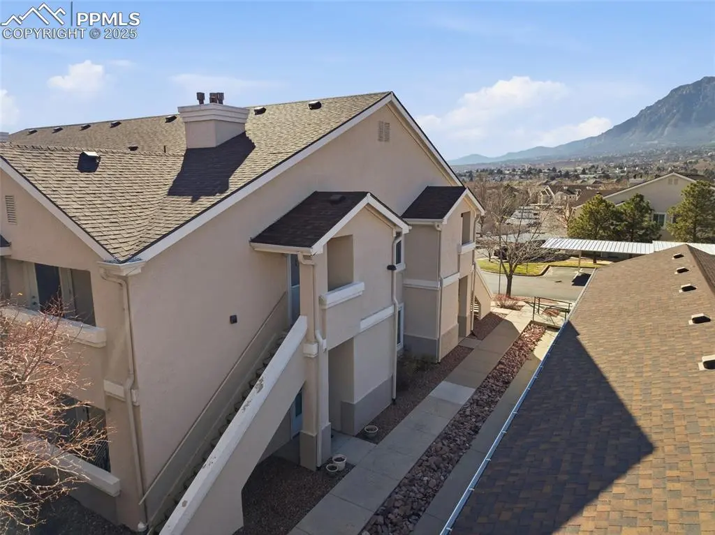 3870 Strawberry Field GRV #F, Colorado Springs, CO 80906