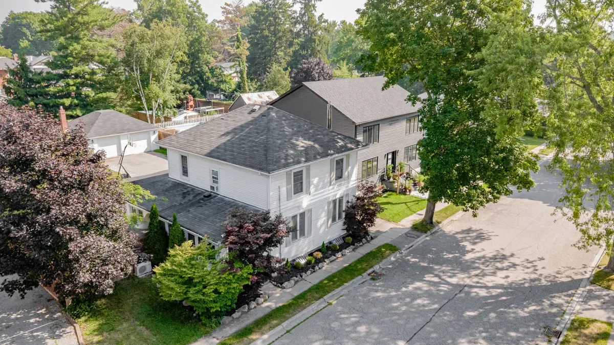 26 Park ST, Clarington, ON L0B 1M0