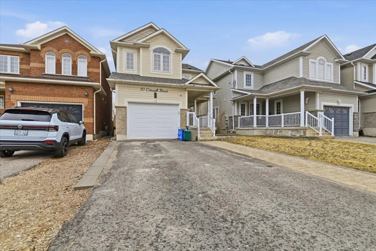 10 Crough ST, Clarington, ON L1C 5M5