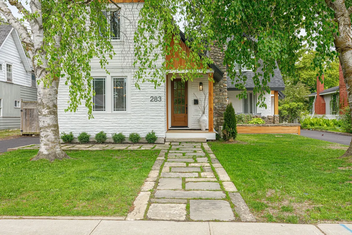285 Maple ST, Collingwood, ON L9Y 2R3