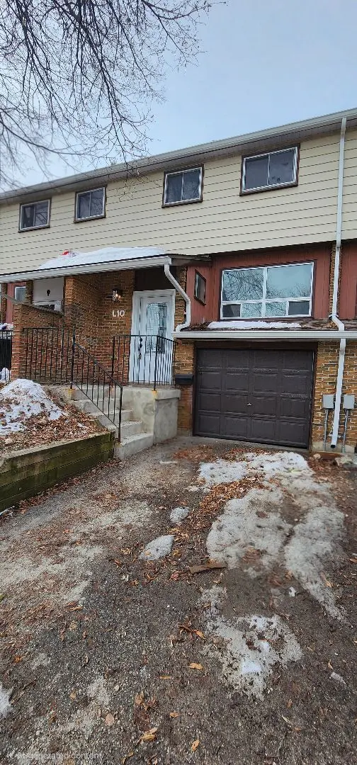 63 Ferris LN #L10, Barrie, ON L4M 5C4