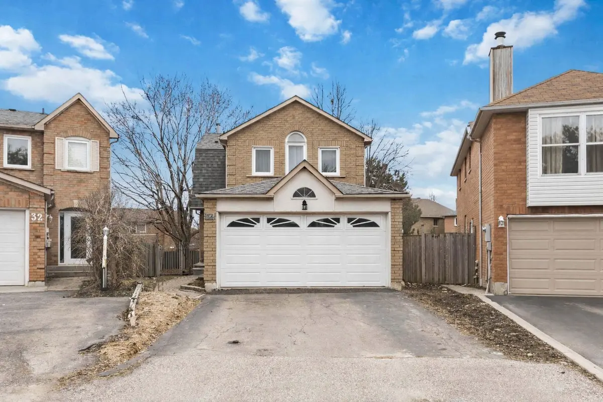 34 Newman CT, Brampton, ON L6S 5T1