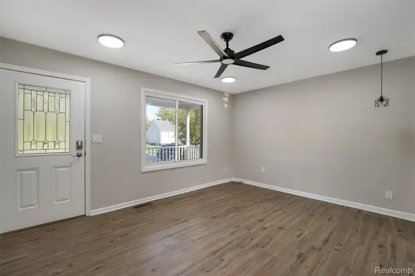 20059 Bradford ST, Detroit, MI 48205