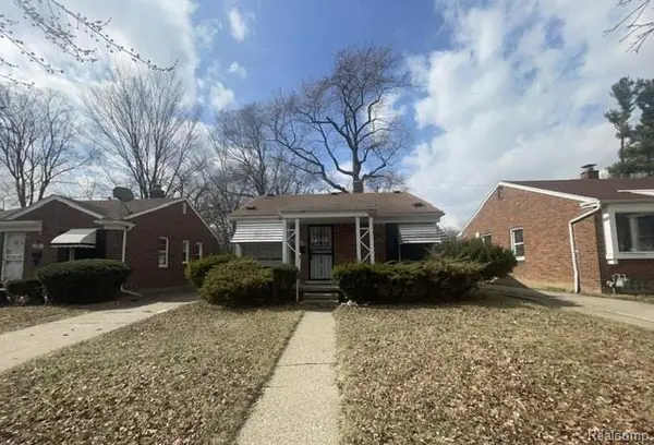 20043 Goulburn AVE, Detroit, MI 48205