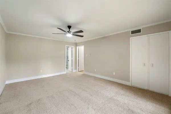 809 Havenwood Lane S, Fort Worth, TX 76112