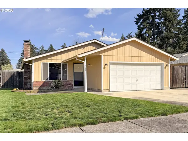 722 NE 197TH AVE, Portland, OR 97230