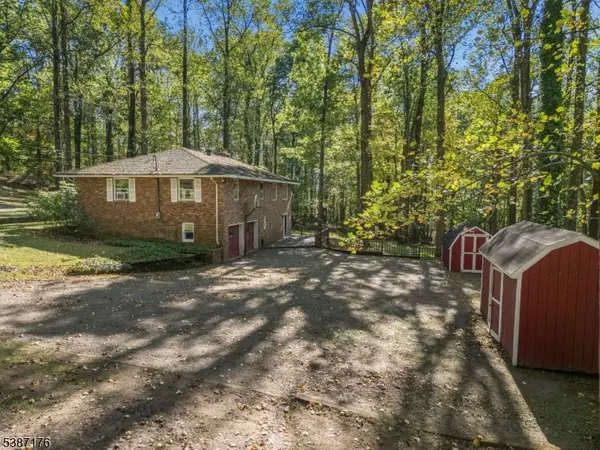 82 Hickory Corner Rd, Alexandria Twp., NJ 08848