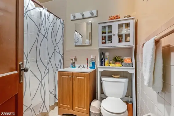 386 N 11Th St, Newark City, NJ 07107