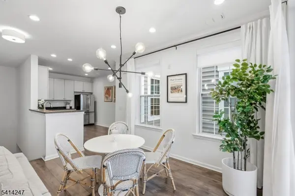 35 Aspen Dr, Cedar Grove Twp., NJ 07009