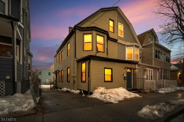 44 Stuyvesant Ave, Newark City, NJ 07106