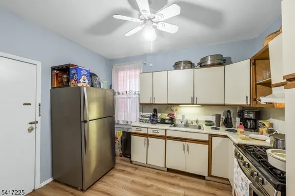 761 Kennedy Blvd, Bayonne City, NJ 07002