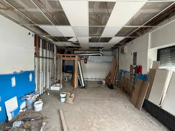 750 S Orange Ave, Newark City, NJ 07106