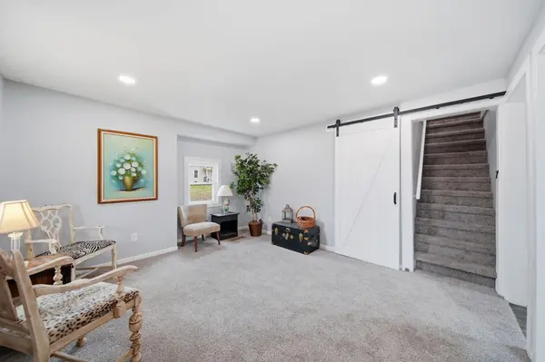 3227 Matthews ST, Leoni Twp, MI 49203