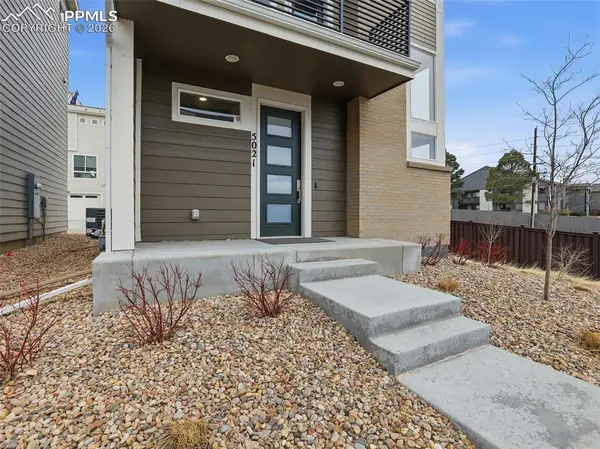 5021 S Robb ST, Littleton, CO 80127